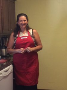Megan Hall Jímenez, lista para preparar una Ensalada de Atún